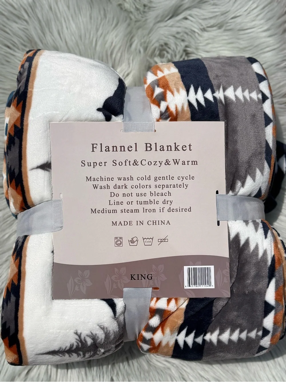 New king size flannel blanket thick gray black white wolf Aztec print double sid